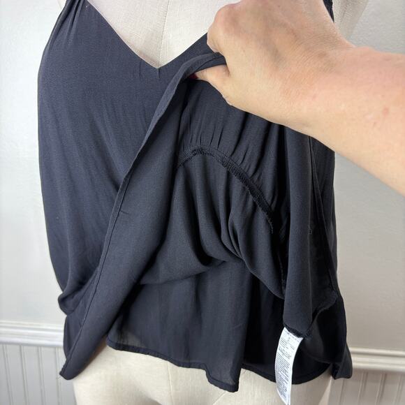 GAP Womens Size 20 Tank Top Black Double Strap Chiffon Lined Ruffle Hem Relaxed - Picture 11 of 14